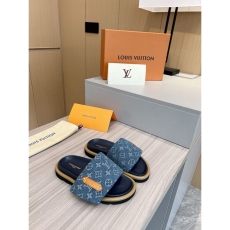 Louis Vuitton Slippers